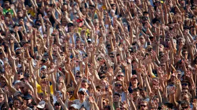 The Science of Crowd Dynamics in Modern Sports