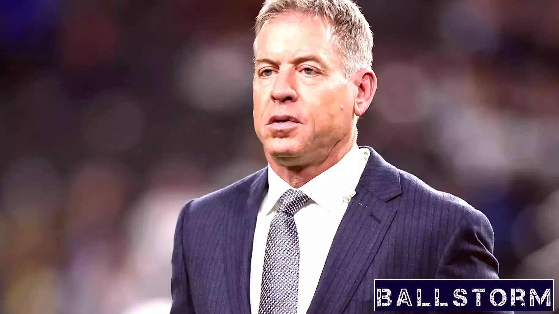 Dallas Cowboys Legend Troy Aikman Puts Franchise on Notice