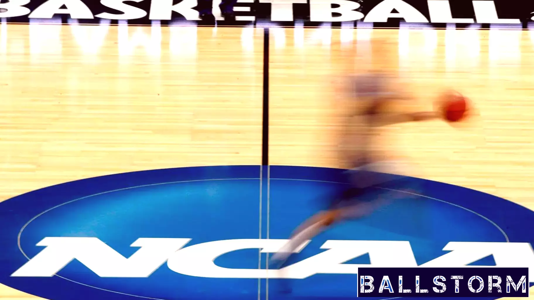 Missouri's Schmitt co-sponsors new bill to reform college sports