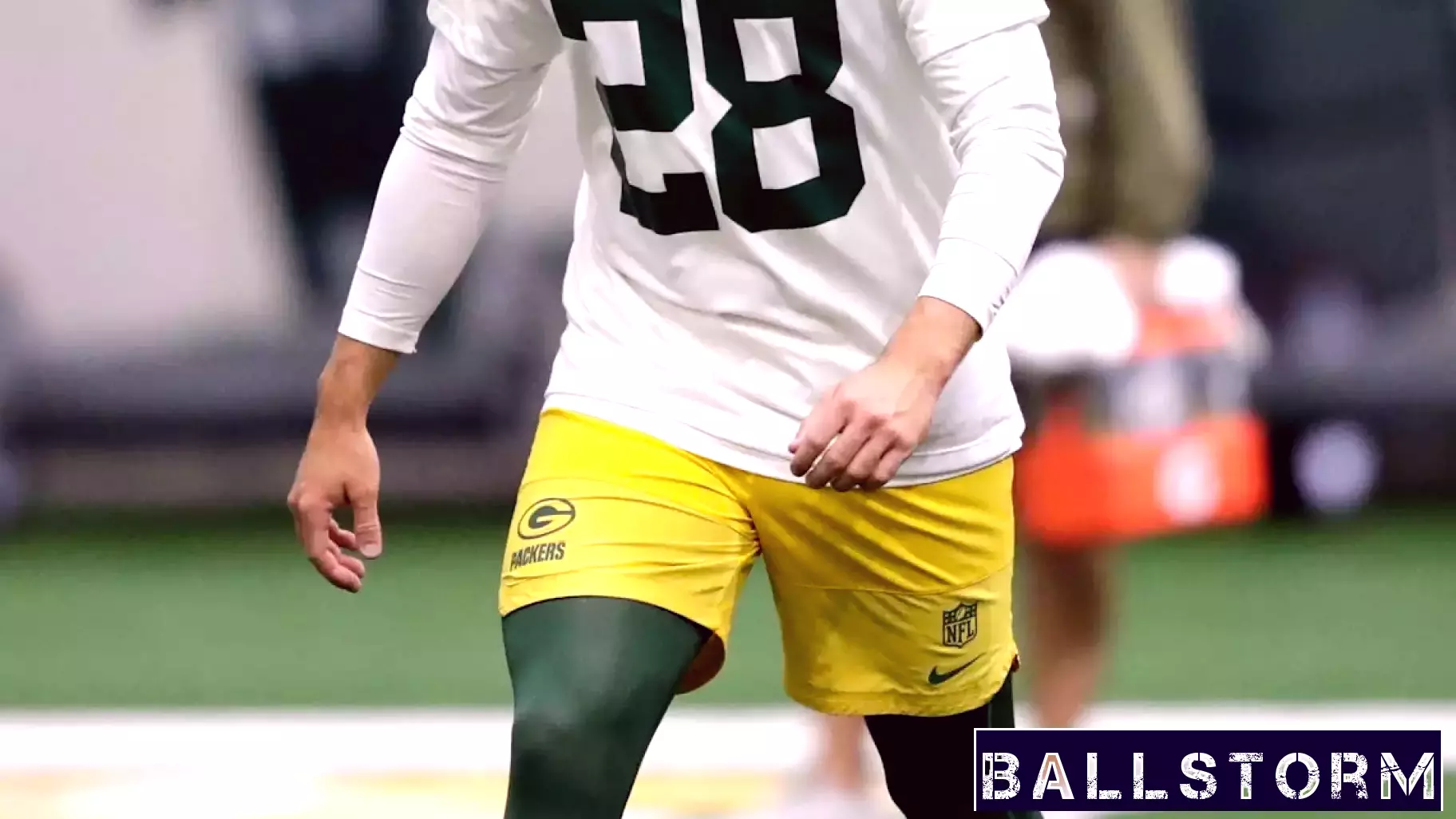 Packers rookie kicker Trey Smack struggles at Tuesday's OTA practice
