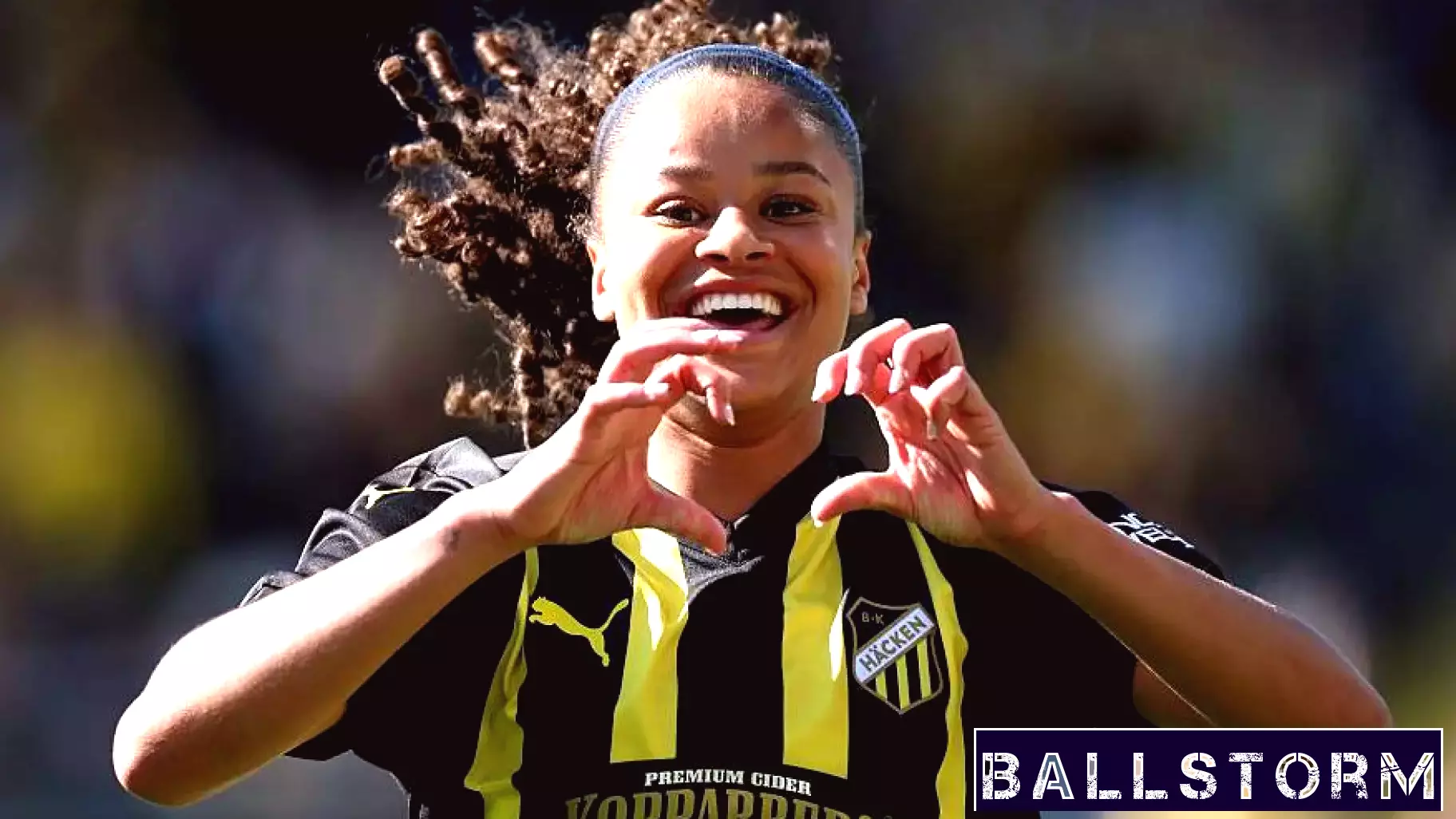 Real sign Schroeder in 'most expensive' women's transfer