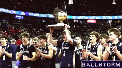 Aquinas Blugolds Clinch Division 4 State Championship